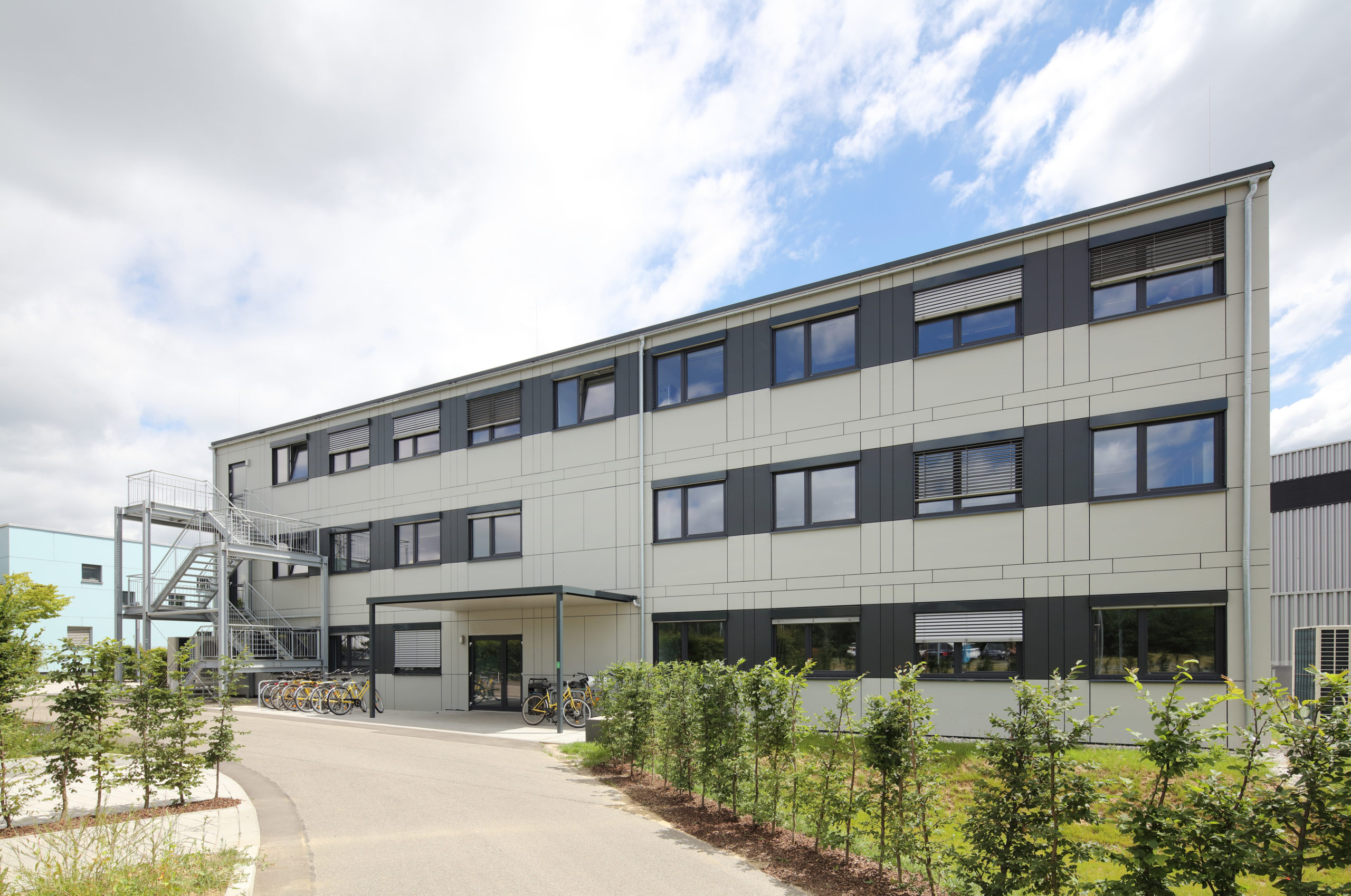 , Mittelgro&szlig;e B&uuml;rogeb&auml;ude, Heinkel Modulbau